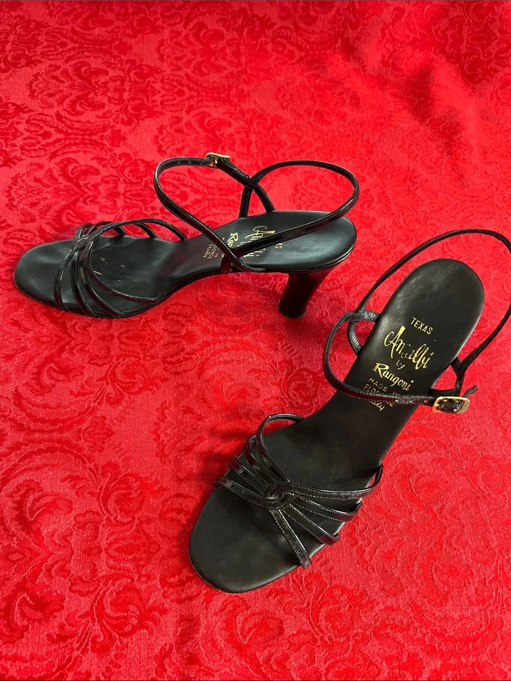 Amalfi by Rangoni Black Leather Strappy Heels Women 9N Italy Sandals